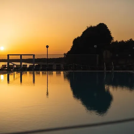 Apulia Taranto Ara Solis Szálloda