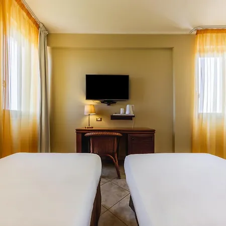 Apulia Taranto Ara Solis Hotel 4*