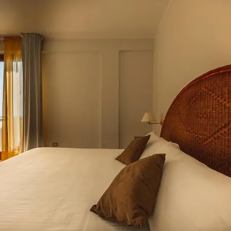 Szálloda Apulia Taranto Ara Solis