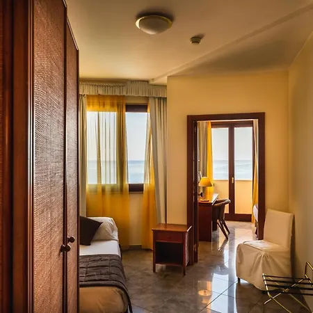 Apulia Taranto Ara Solis Lido Azzurro