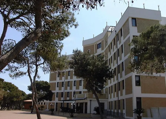 Apulia Taranto Ara Solis 4*