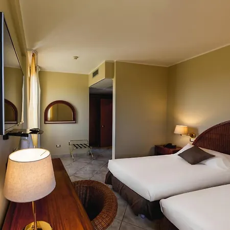 Hotel Apulia Taranto Ara Solis 4*