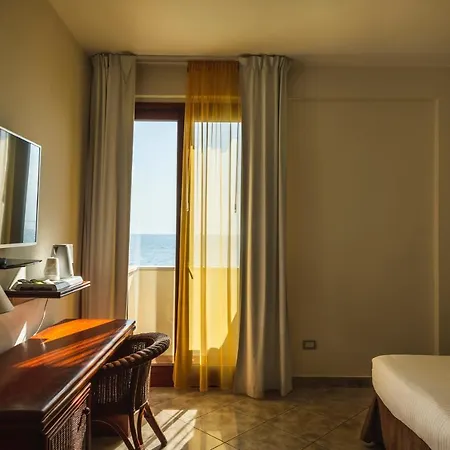 Apulia Taranto Ara Solis Lido Azzurro