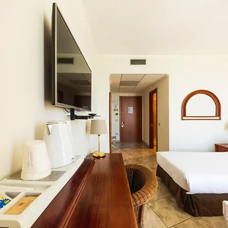 Hotel Apulia Taranto Ara Solis 4*