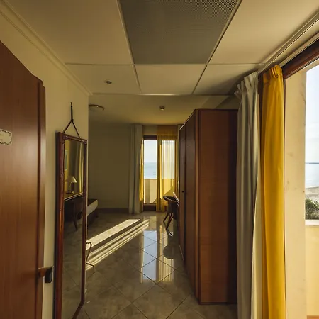 Apulia Taranto Ara Solis Hotel 4*